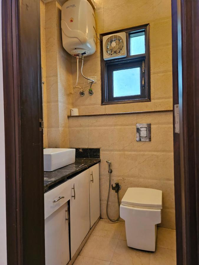 Spacious 2bhk Apartment! Apartment *